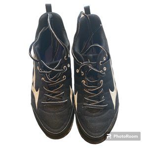 Mizuno Ambition 2 All Surface Women's Turf Shoes, 320640, Size 7.5